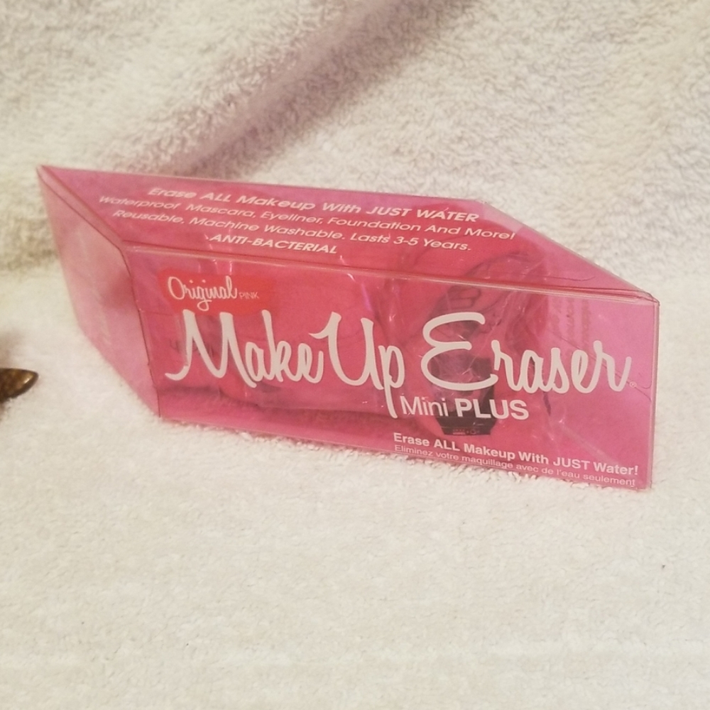Make Up Eraser